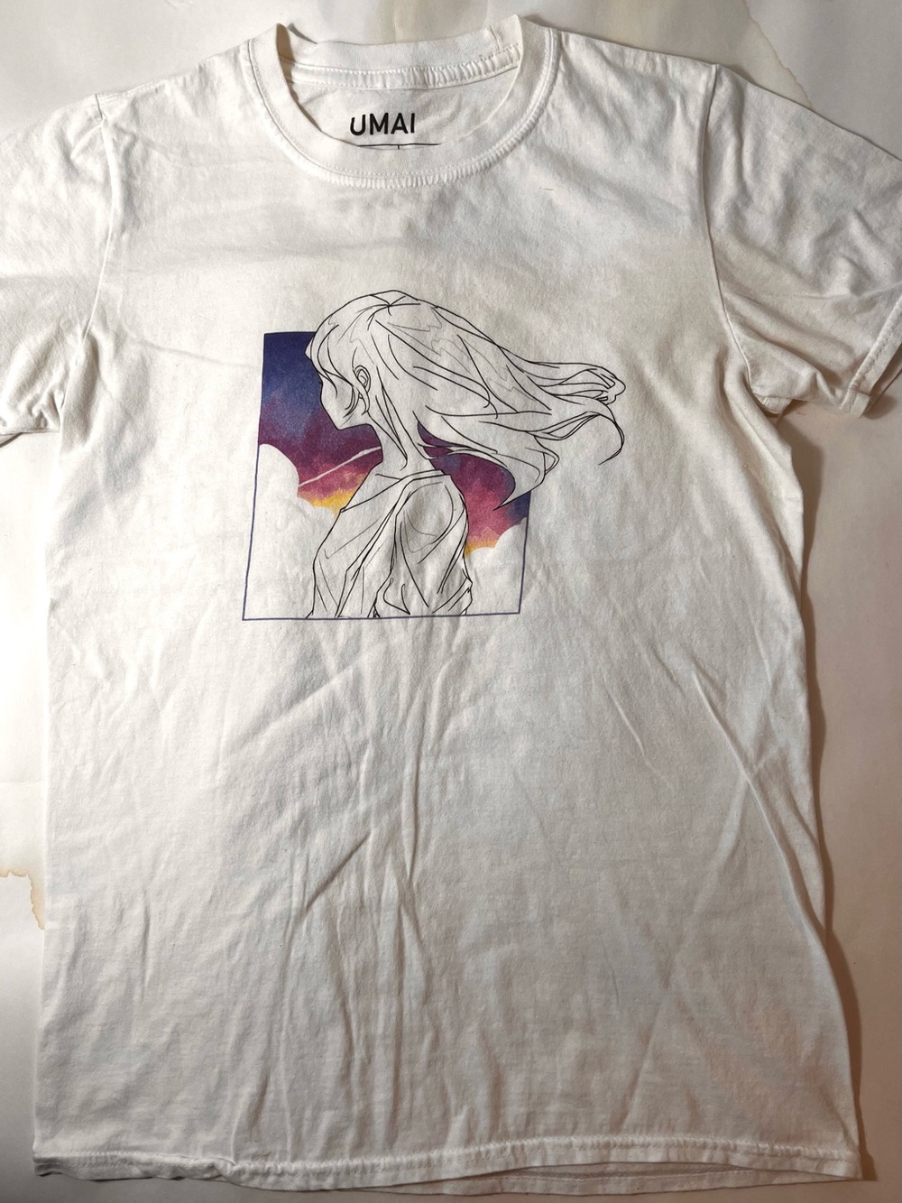 White Short Sleeve Graphic Tee - Sunset Profile Print Size small